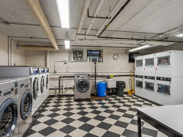 83-10 35th Avenue image 14 of 17