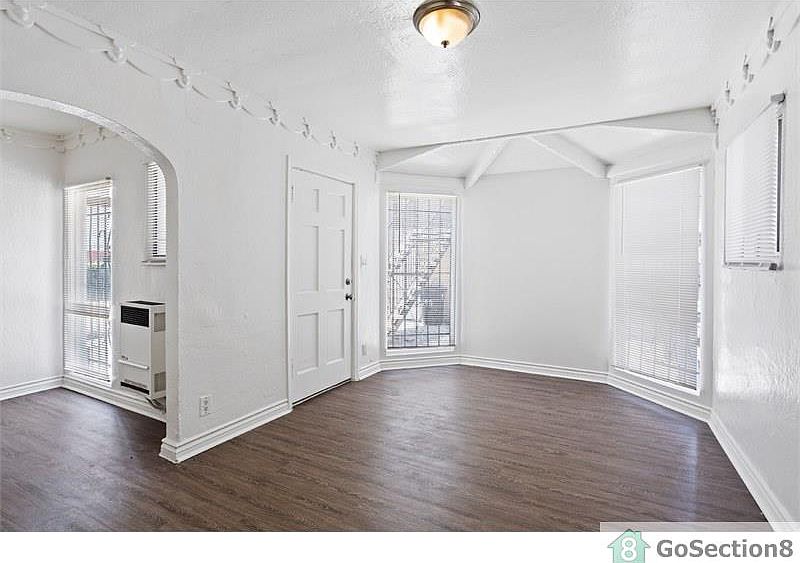 1st image of 523 W 84th St #A