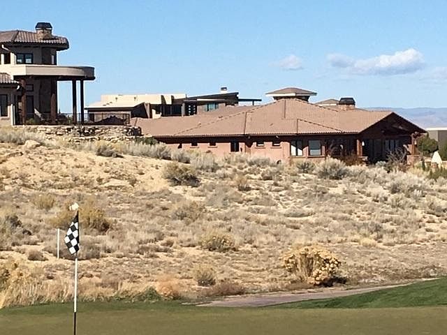 1st image of 330 Hearthstone Ct
