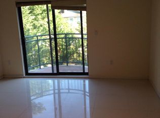 4 Chelsea Pl APT 2A, Great Neck, NY 11021