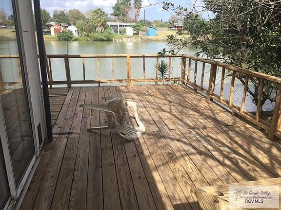 3rd image of 26 Resaca Shore Dr S