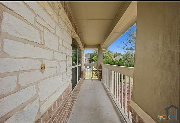 4th image of 728 Olaf Dr