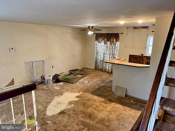 5th image of 18806 Pine Ridge Ln Unit 1-4