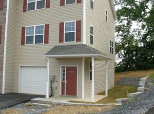 412 Viewpoint Way, Waynesboro, PA 17268