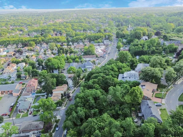 0 Richmond Rd, Staten Island, NY 10304
