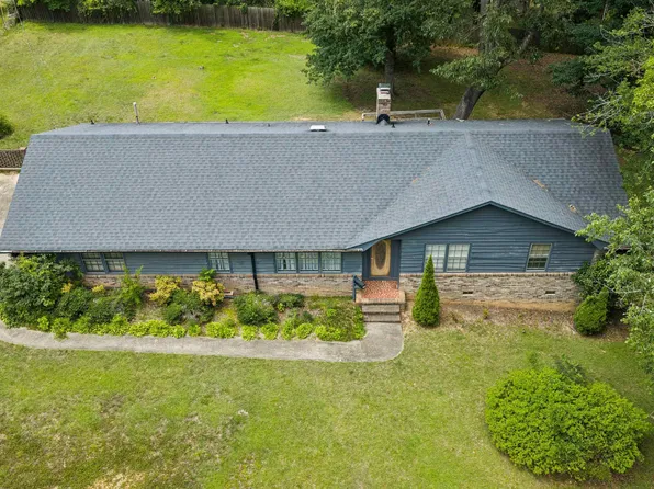 15 Weehawken Cir, Taylors, SC 29687