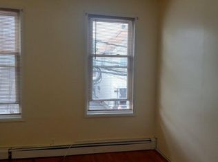 310 Ann St #2R, Harrison, NJ 07029