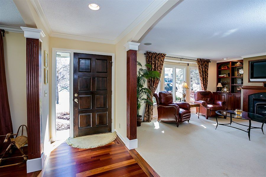 2nd image of 103 Cimarron Cir
