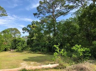 107 25th Ave, Apalachicola, FL 32320