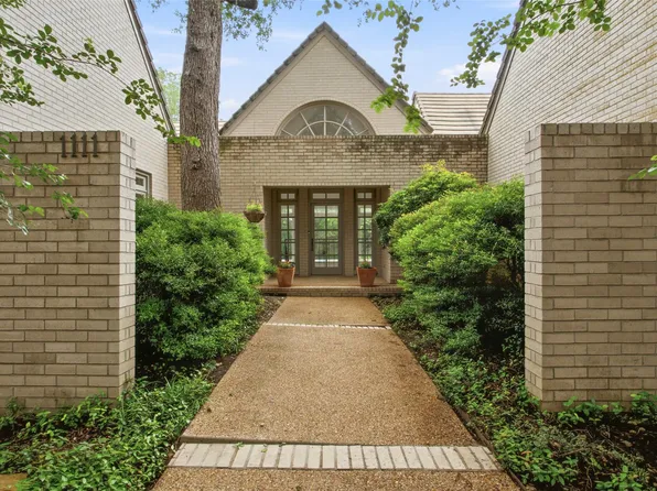 1111 Pebble Creek Rd, Fort Worth, TX 76107