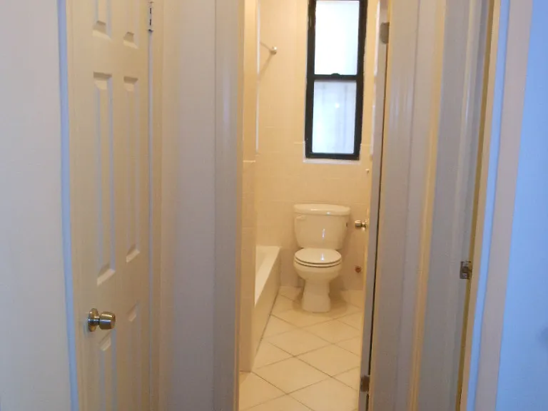 1487 Teller Ave #GB1 — Photo 1