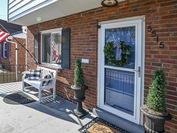 3rd image of 5515 Milan Ave