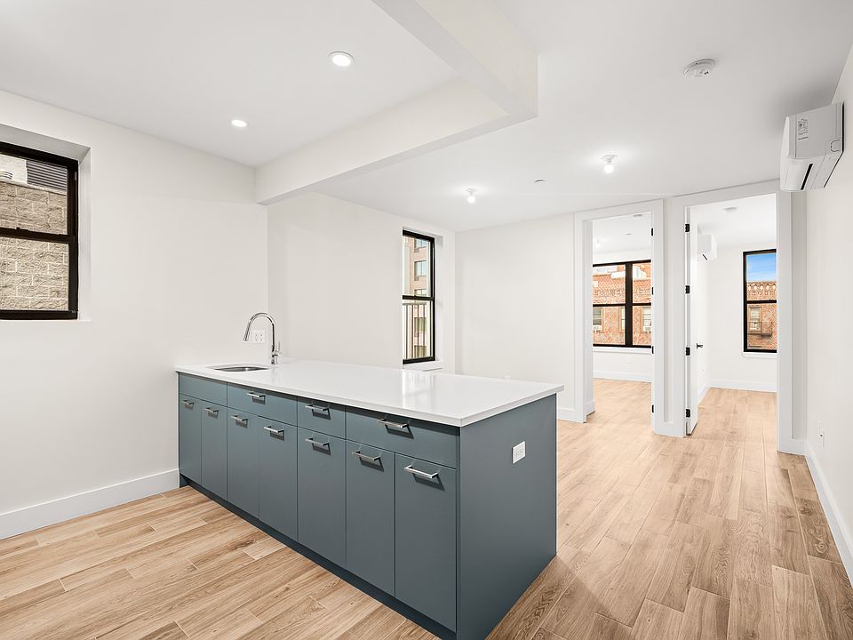 1st image of 1580 Prospect Pl #1D