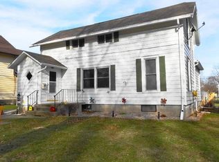 518 Broad St, Grinnell, IA 50112