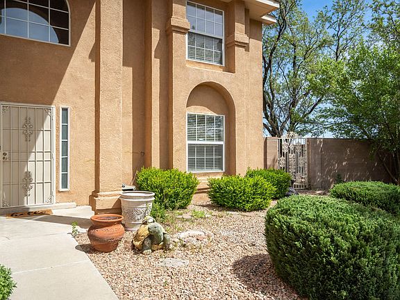 3rd image of 4447 Rancho Centro NW