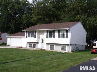 403 S Postlewaite St, Alexis, IL 61412