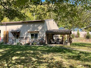 3520 Conway Wallrose Rd, Sewickley, PA 15143