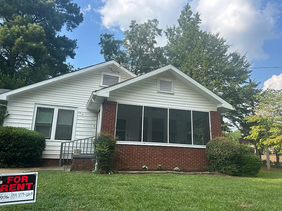 1717 Cambridge Ave #2
