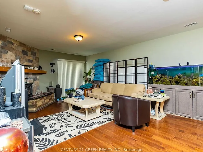 935689 Airport Rd — Photo 30