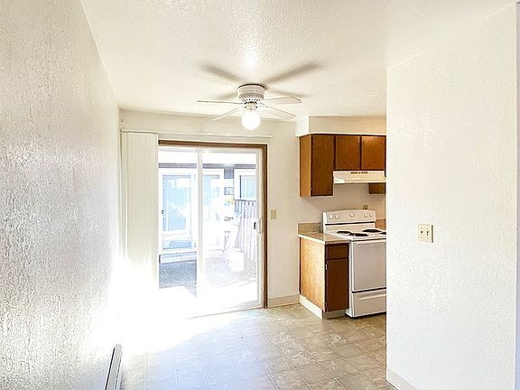 4th image of 635-685 S 5th St #635-02