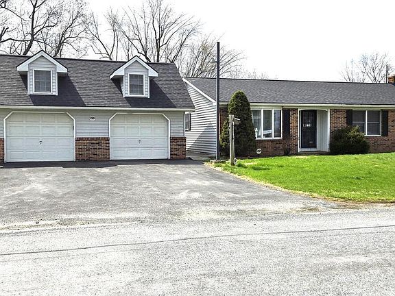 3rd image of 13682 Harbaugh Church Rd
