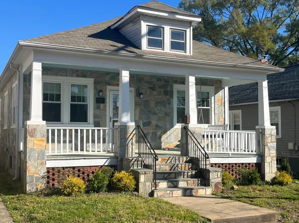 903 Monument Ave, Fredericksburg, VA 22401