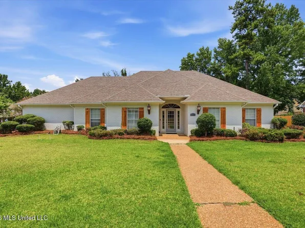 116 Deer Creek Way, Clinton, MS 39056