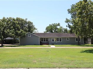 801 Lawndale Ave, Victoria, TX 77901