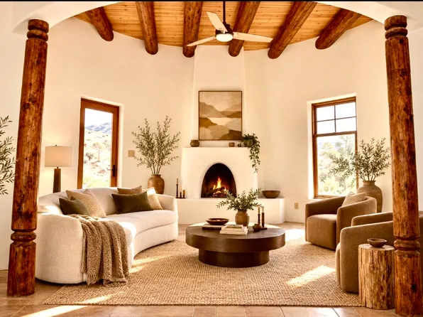 127 Valverde St APT B, Taos, NM 87571