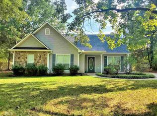 557 School Rd, Hampton, GA 30228