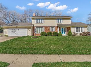 2253 SW Alameda Dr, Topeka, KS 66614