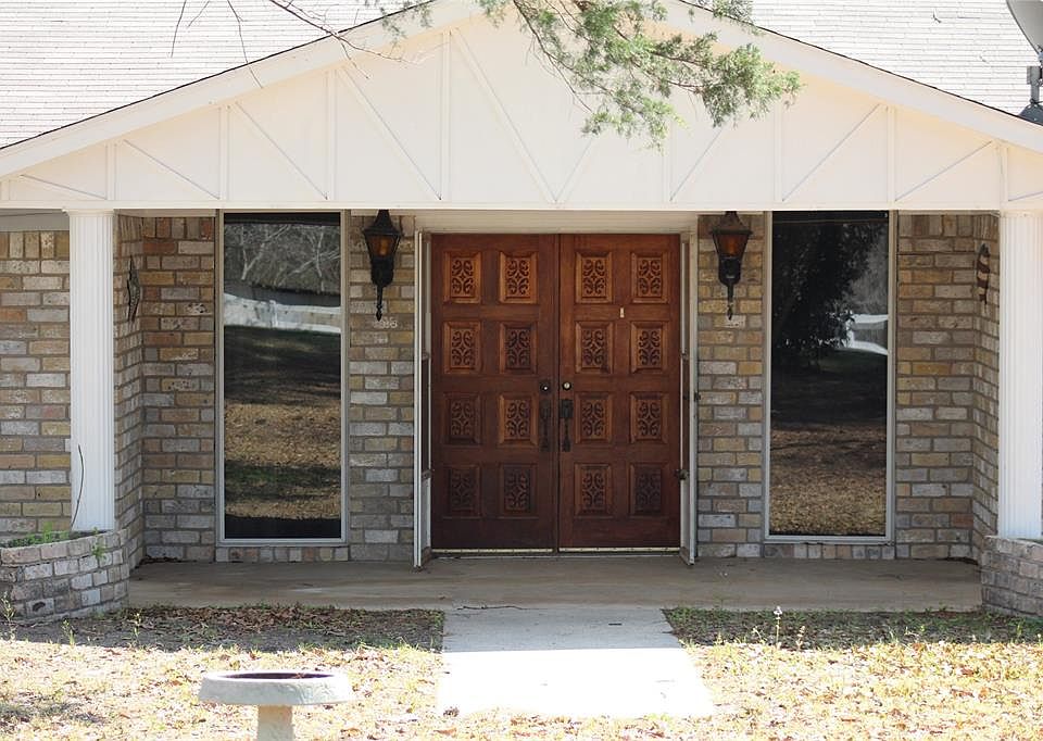 213 Fm 2558 E, Broaddus, TX 75929 MLS 45490081 Zillow