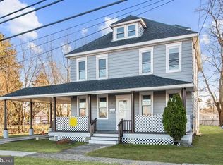 914 Columbus Rd, Burlington, NJ 08016