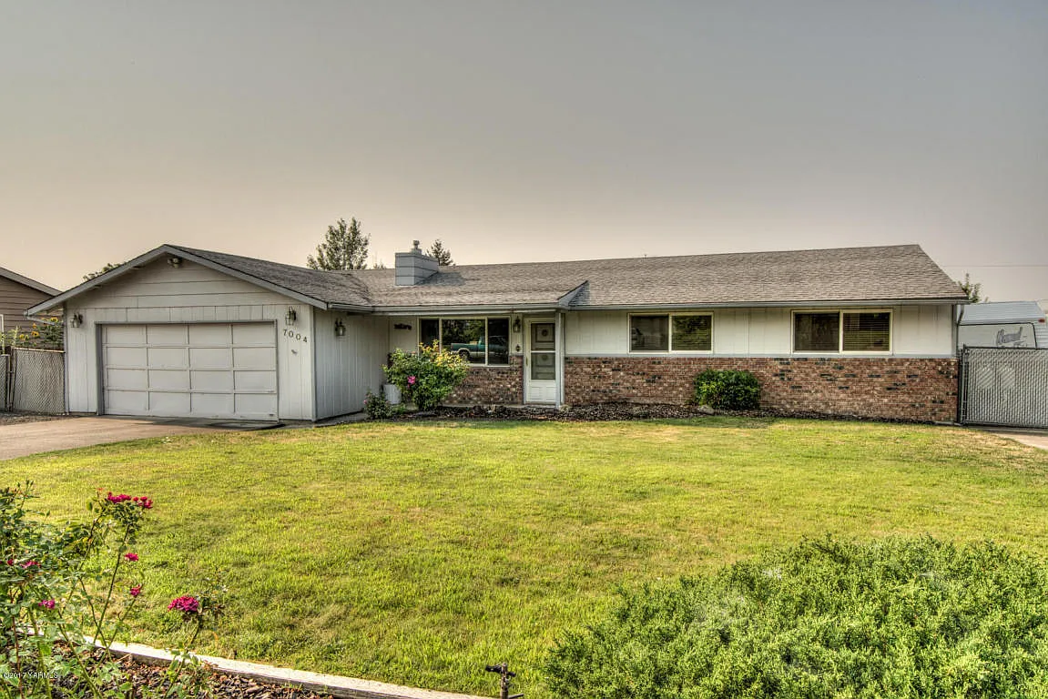 7004 Chinook Dr photo 1