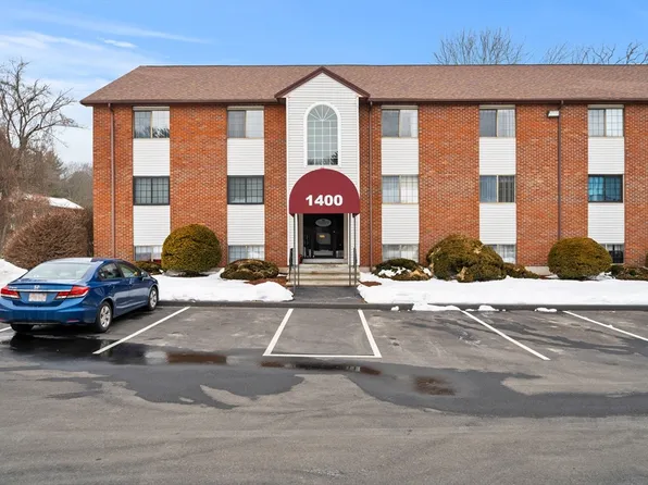 1400 Skyline Dr Unit 6, Lowell, MA 01854