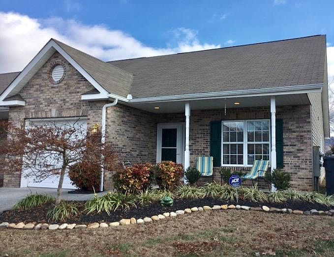1st image of 1532 Ellery Ln