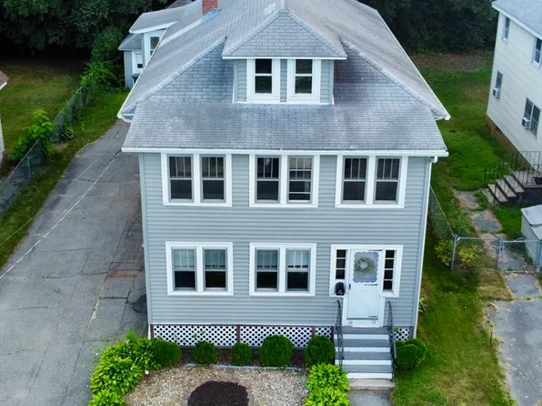 16-18 Peaslee Ter, Methuen, MA 01844