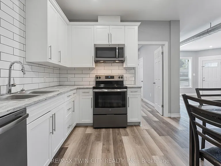 140 N Superior St — Photo 10