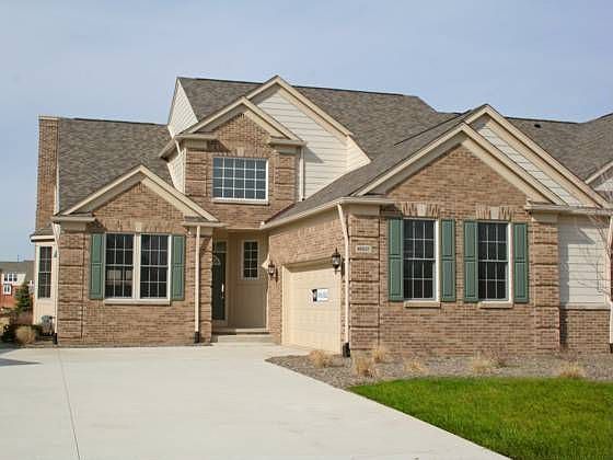 1st image of 48920 Rainbow Ln