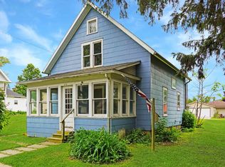 576 Pine Ave, Hillsboro, WI 54634
