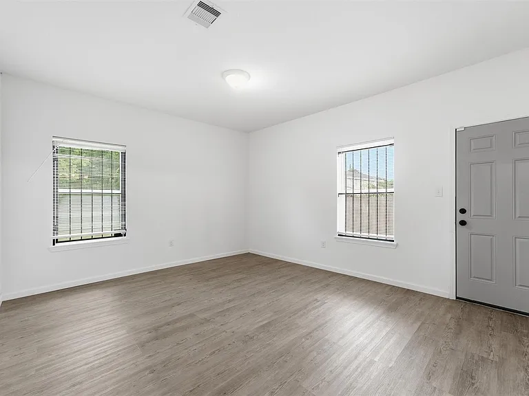 319 N Carolina St #A — Photo 16