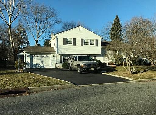 2nd image of 68 Gaskin Ave