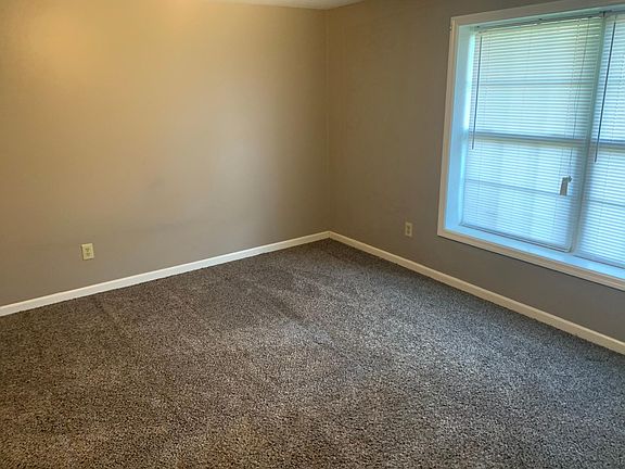 4th image of 315 McDougal Ave APT 3