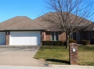 3244 S Saratoga Ave, Springfield, MO 65804