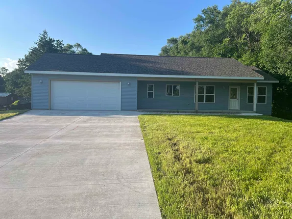 2101 Highway 33, Portage, WI 53901