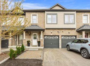 10 Deneb St, Barrie, ON L4M 0K6