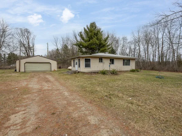 2972 Taft Rd, Remus, MI 49340