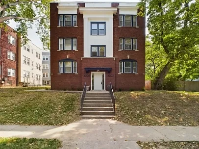 4205 Kenwood Ave — Photo 20