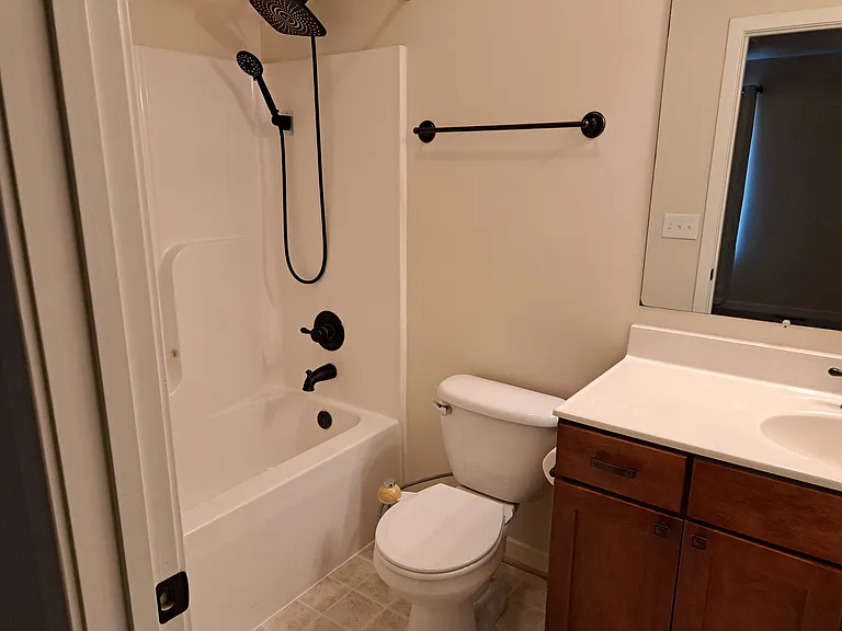 1276 Frost Pl — Photo 9