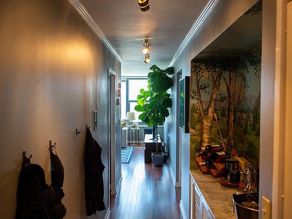 3rd image of 3430 N Lake Shore Dr #7H